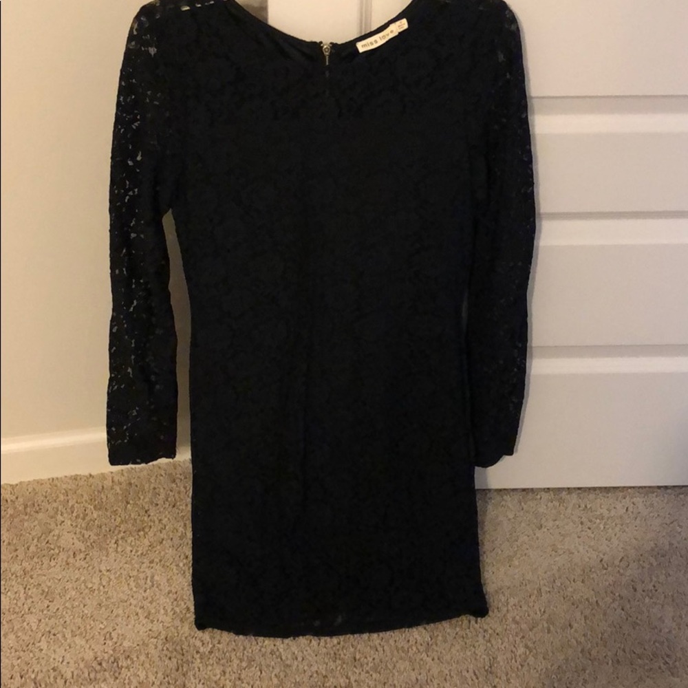 Black lacy cocktail dress